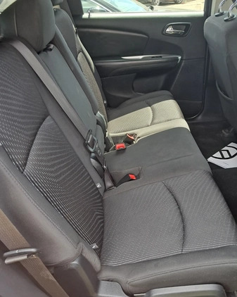 Dodge Journey cena 60000 przebieg: 140000, rok produkcji 2017 z Trzebnica małe 106